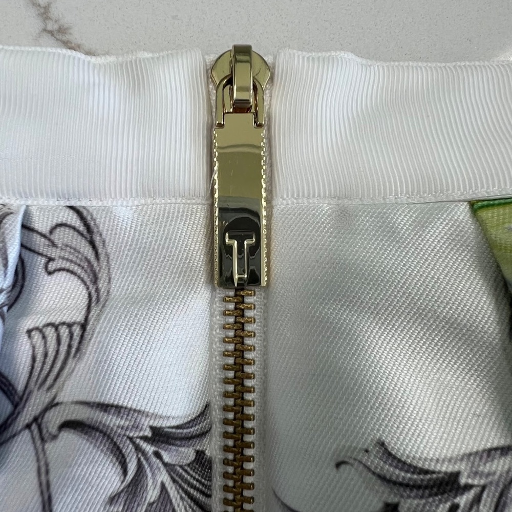 Ted Baker White Floral Petale Passion Flower Full Midi Skirt Size 1 - Picture 10 of 15